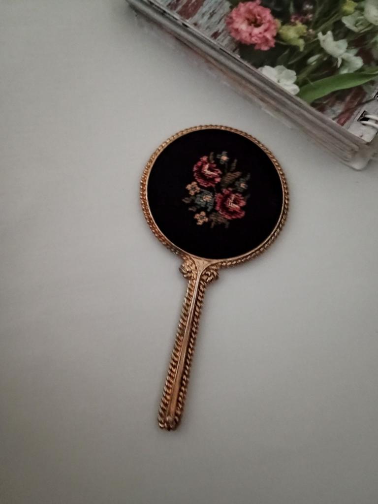 Brocant oud handspiegeltje - spiegeltje, Antiek en Kunst, Curiosa en Brocante, Ophalen of Verzenden