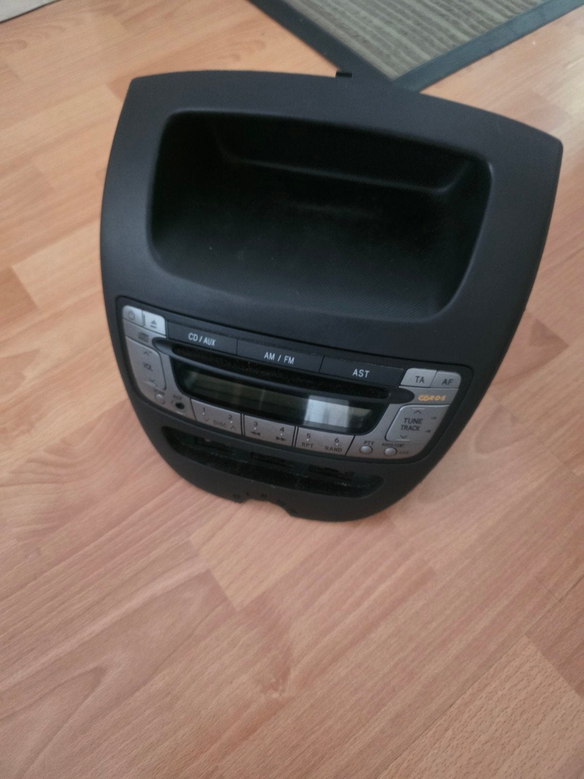 Toyota Aygo Citroën C1 Peuegot 107 Radio Origineel, Auto diversen, Autoradio's, Ophalen