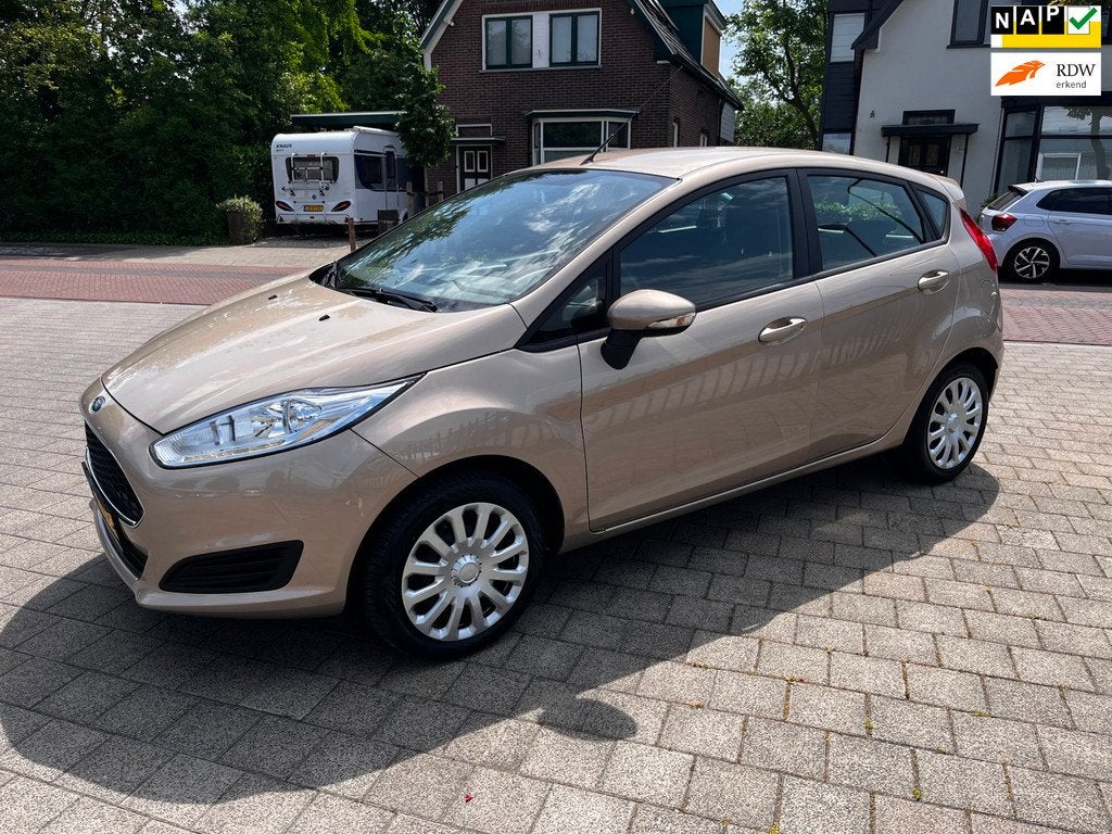 Ford Fiesta 1.0 Style Nav Isofix 5 Drs Airco Cruise Led NW A, Auto's, Ford, Stof, 525 kg, Bruin, Elektrische ramen