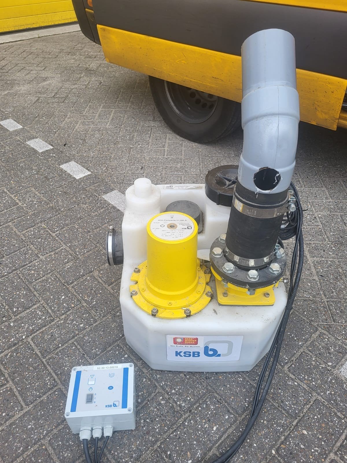 Ksb vuilwaterpompbox, Ophalen, Zo goed als nieuw, Elektrisch