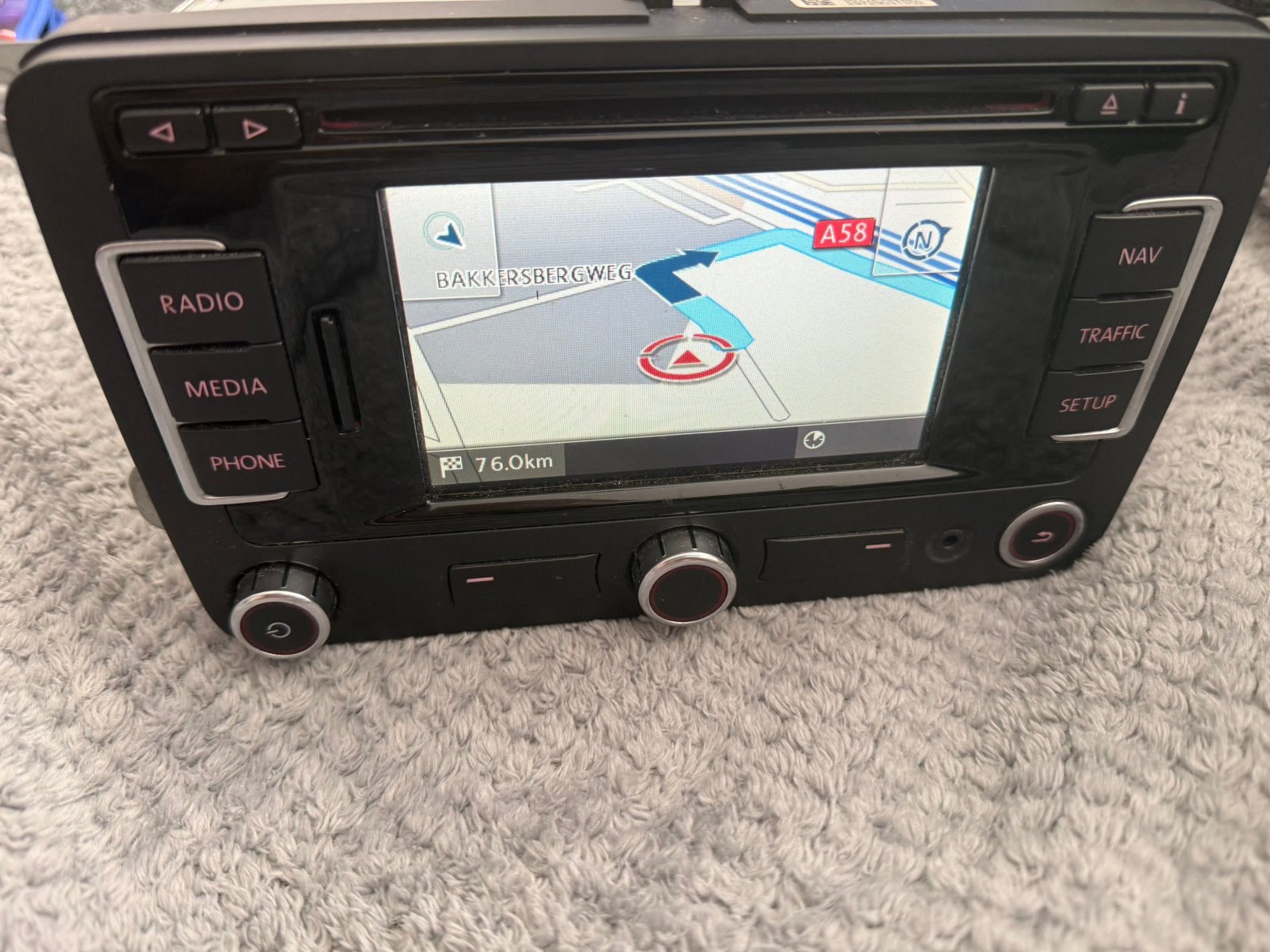 origineel Volkswagen RNS 315 navigatiesysteem bluetooth, Ophalen, Zo goed als nieuw