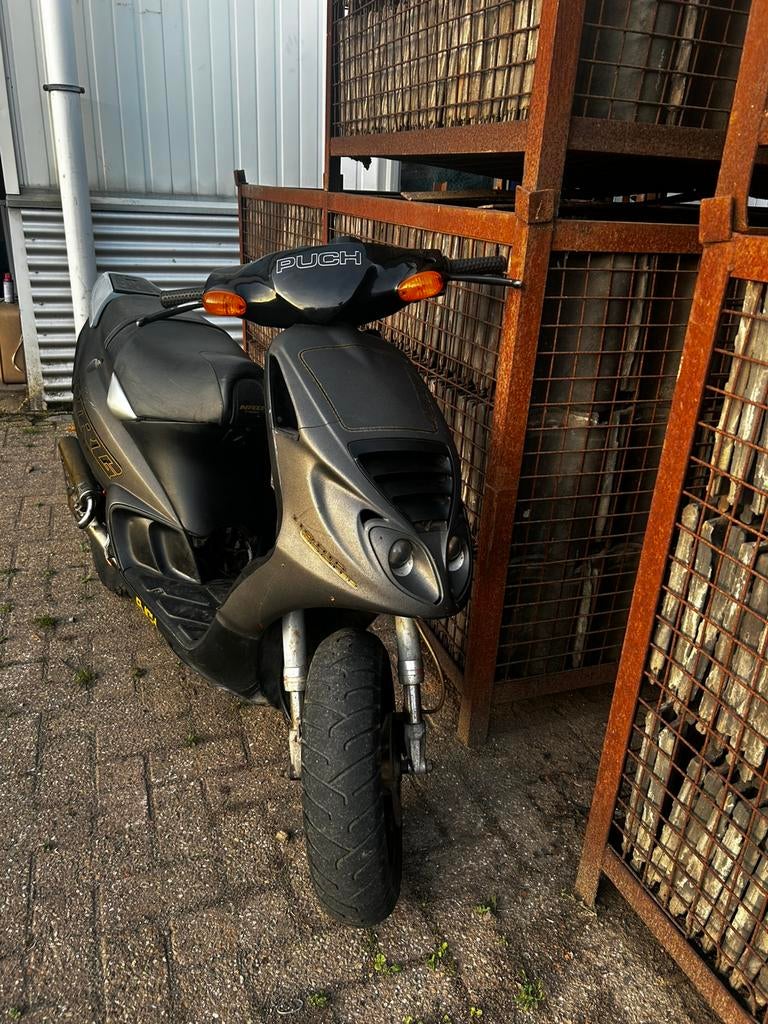 Piaggo/Puch nrg, Ophalen, Zo goed als nieuw, Blok, Piaggio
