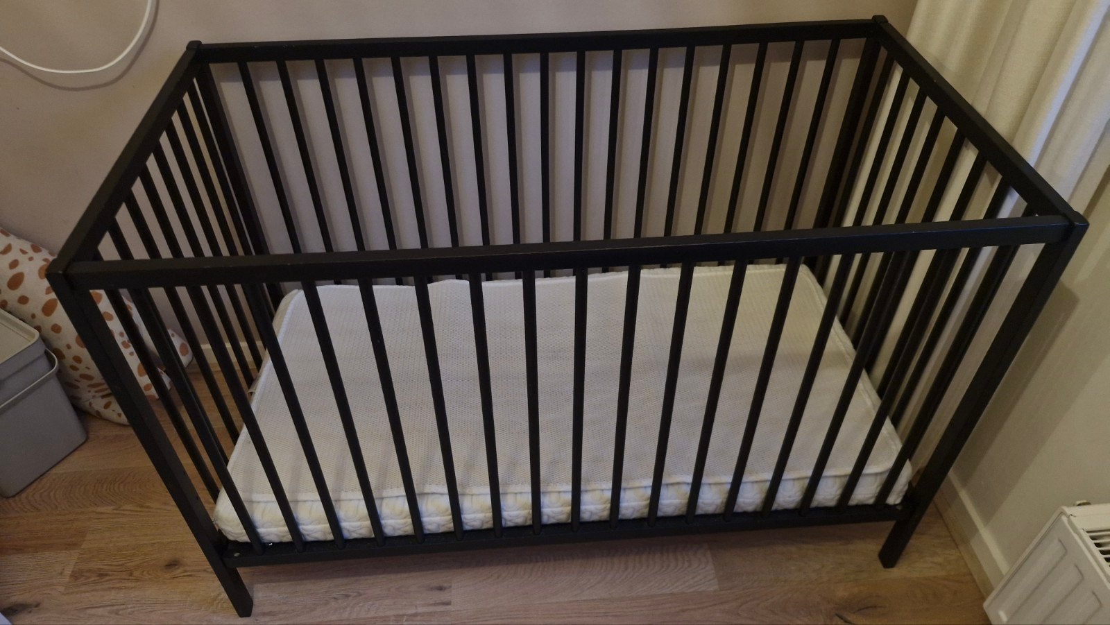 Puck ledikant zwart + eventueel matras, Ophalen, Gebruikt, Zwart, 190 cm of minder