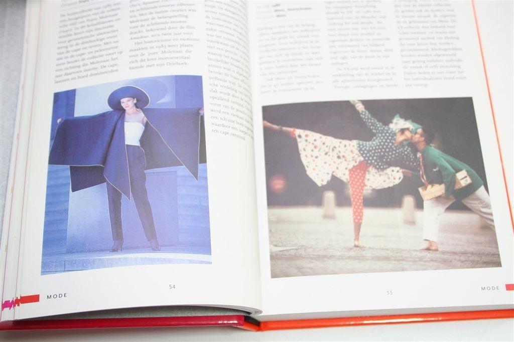 Dutch Design van de 20e Eeuw — Hét Standaardwerk, Boeken, Kunst en Cultuur | Fotografie en Design, Ophalen of Verzenden, Zo goed als nieuw