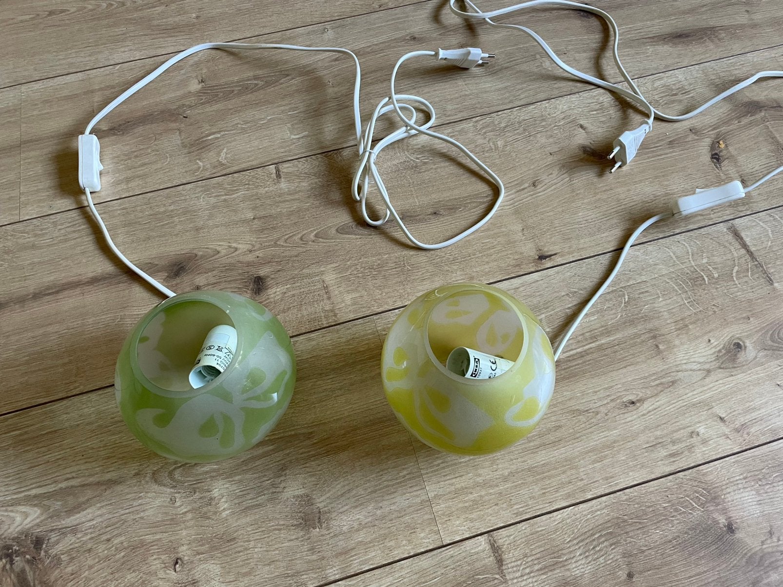 2 tafel Lampjes, glas,nachtkastje, met aan en uit schakelaar, Ophalen of Verzenden, Zo goed als nieuw