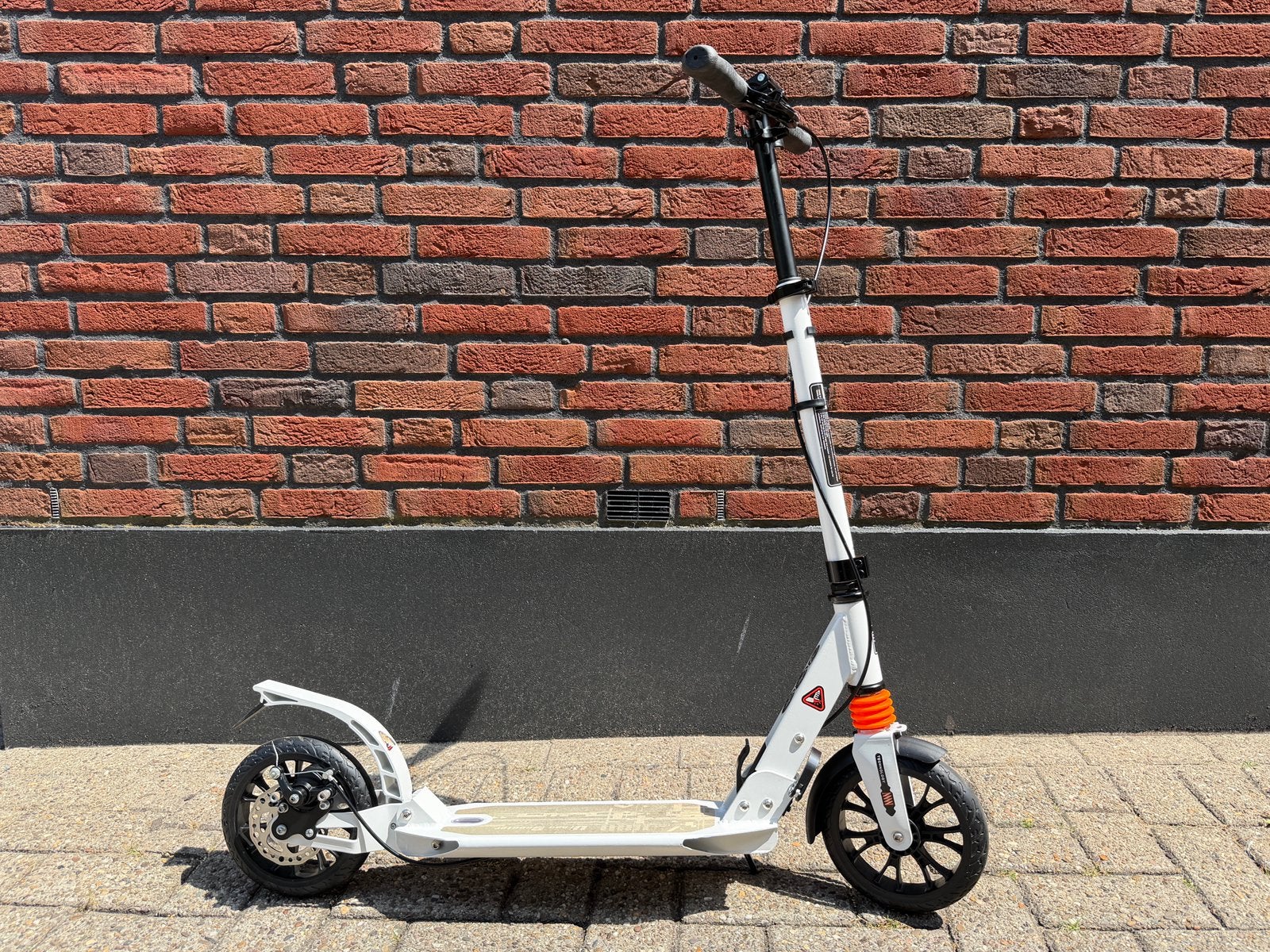 Step met schijfrem, vering, standaard, max 100kg izgst!, Fietsen en Brommers, Steps, Ophalen, Gebruikt, Gewone step