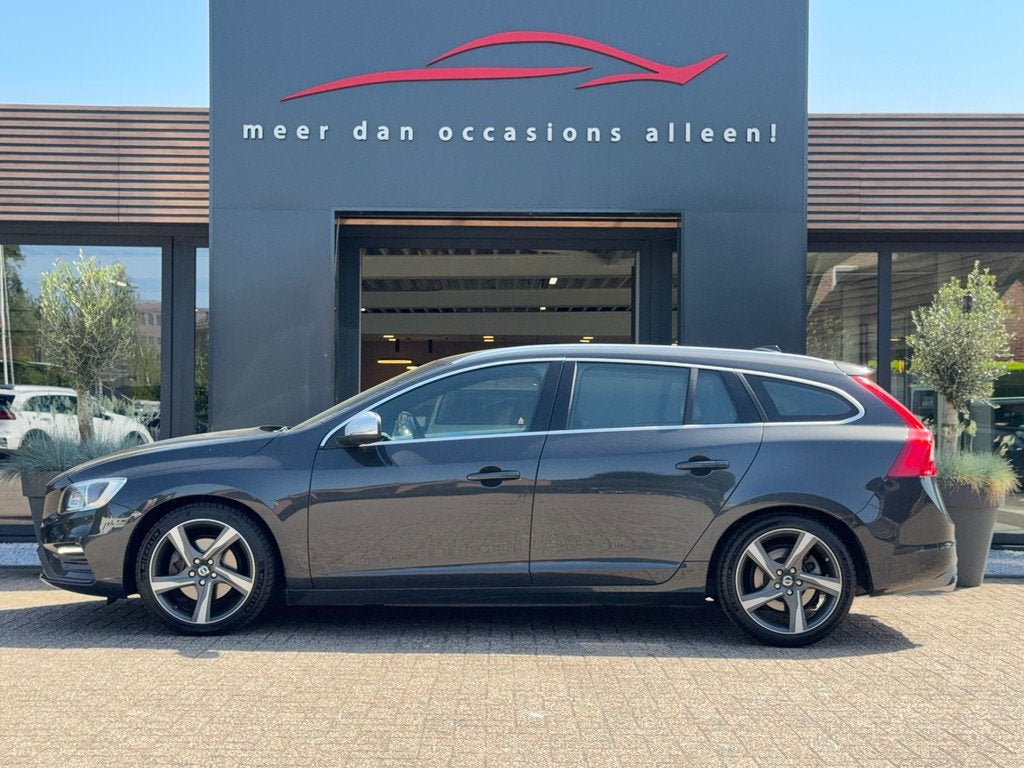 Volvo V60 T5 Ocean Race R-Design Nieuw Staat (bj 2014), Auto's, Euro 6, 4 cilinders, 1969 cc, Automatische klimaatregeling