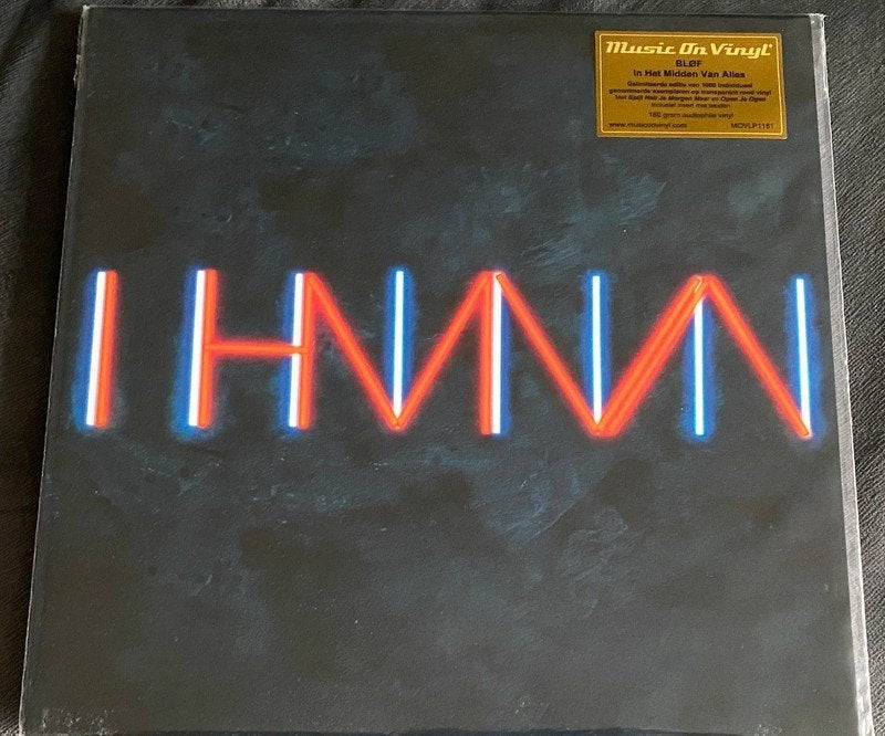 LP - Blof : In Het Midden Van Alles (Rood Vinyl) Nieuw *, 2010 - 2019, Zo goed als nieuw, Pop, 12 inch