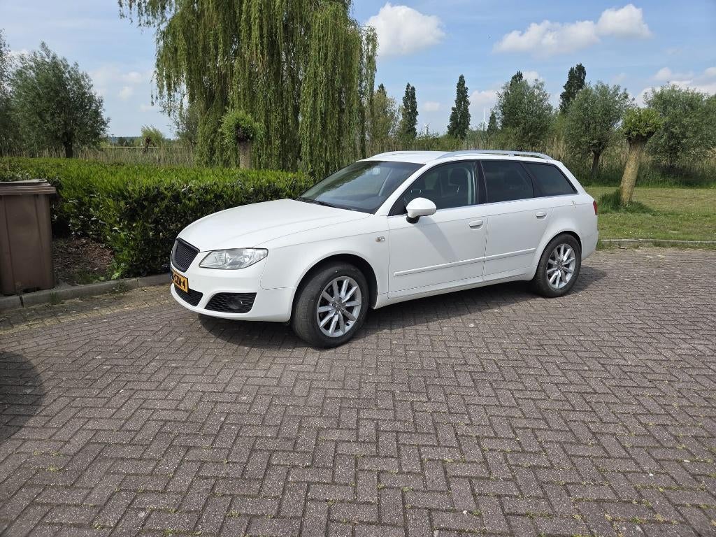 Seat Exeo 1.8TSI 88KW ST 2012 Wit, Auto's, Seat, Particulier, Exeo, Airbags, Airconditioning, Alarm, Centrale vergrendeling, Climate control
