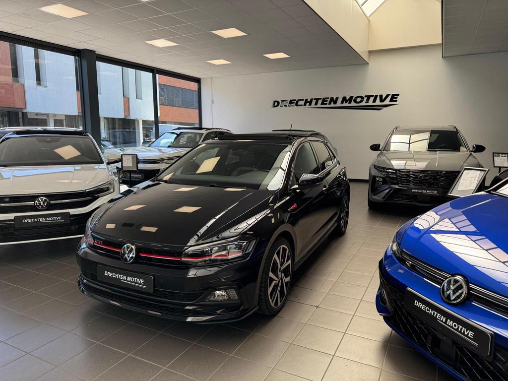 Volkswagen Polo 2.0 TSI GTI / Pano / Keyless / Camera, Auto's, Stof, Gebruikt, 4 cilinders, 1984 cc