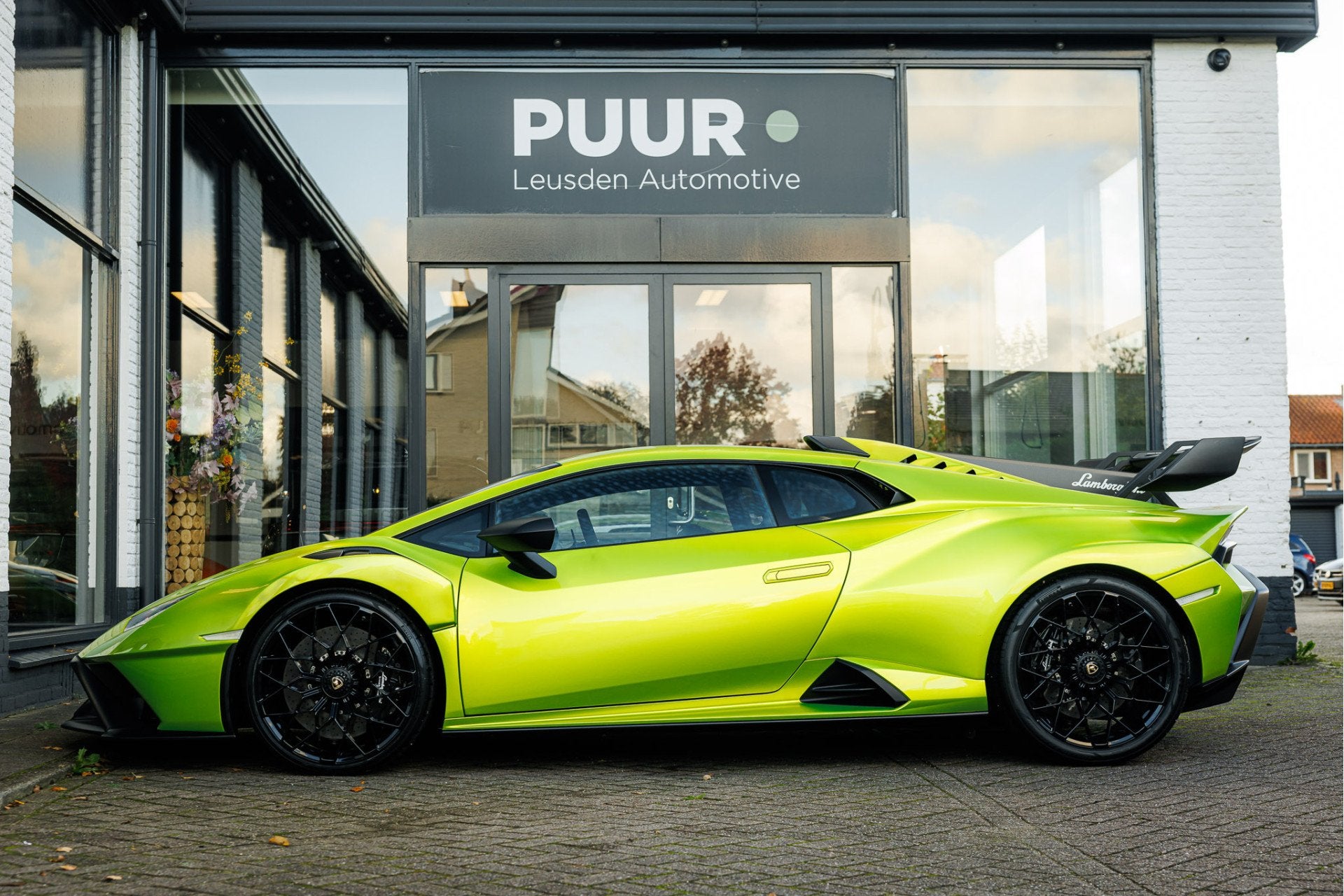 Lamborghini Huracan STO 5.2 V10 'Selezione Lamborghini Warra, Auto's, Automaat, Achterwielaandrijving, Gebruikt, Zwart