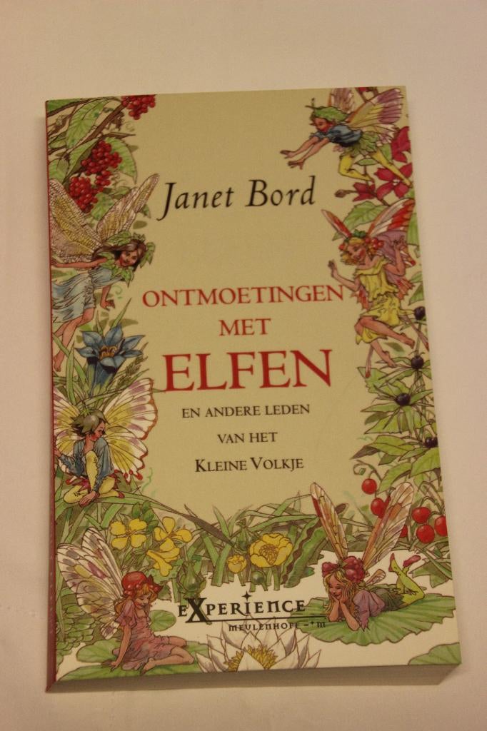 Janet Bord - Ontmoetingen met Elfen en andere leden van het, Janet Bord, Achtergrond en Informatie, Ophalen of Verzenden, Zo goed als nieuw