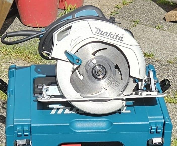 Makita handcirkelzaag, Ophalen, Cirkelzaag, Zo goed als nieuw, Makita