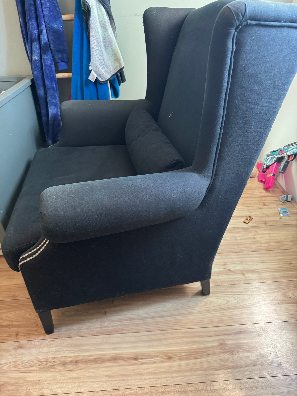 Zwarte fauteuil love seat, Huis en Inrichting, Fauteuils, Ophalen, Gebruikt, Stof, 75 tot 100 cm