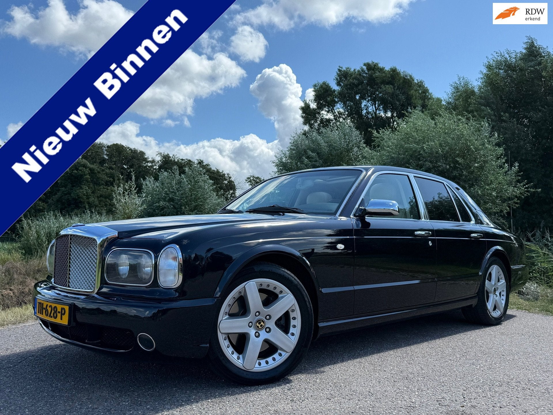 Bentley Arnage 6.8 V8 T Automaat / Concourstaat / Memory / L, Auto's, Bentley, Automaat, Achterwielaandrijving, 6761 cc, Leder