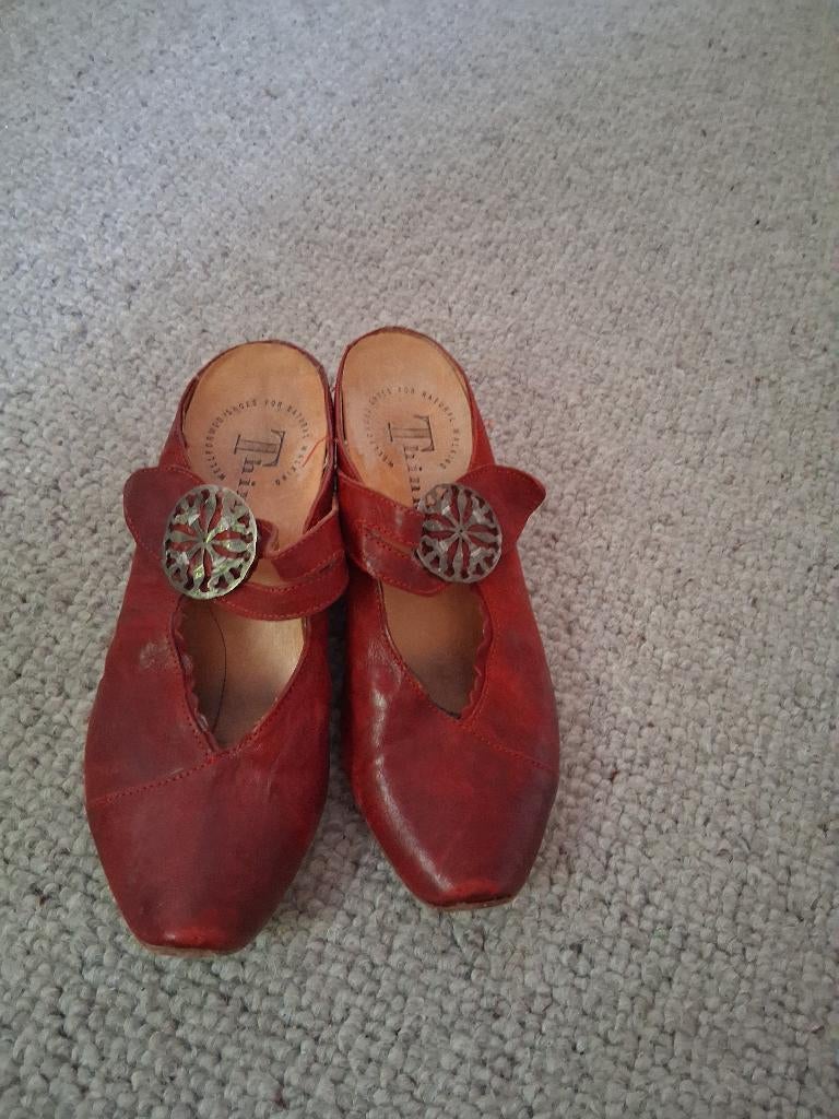 Think schoenen rood maat 36, Schoenen met lage hakken, Verzenden, Think!, Zo goed als nieuw