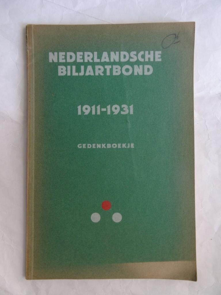 Gedenkboekje Nederlandsche Biljartbond 1911 - 1931 zeldzaam, Ophalen, Gelezen, Overige sporten