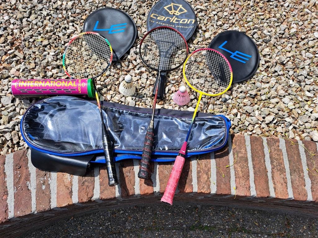 Badminton set: 3 rackets, shuttlecocks en tas, Sport en Fitness, Badminton, Ophalen