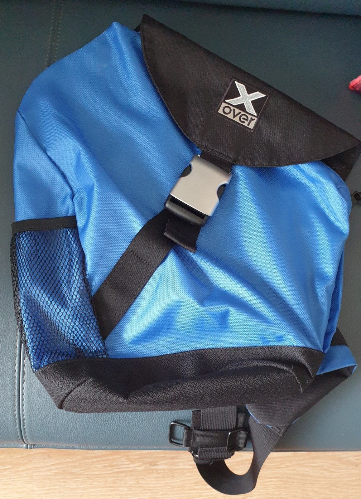 X-Over SLING-BAG  Blauw/Zwart, Overige merken, 25 tot 40 cm, Nieuw, 30 tot 45 cm