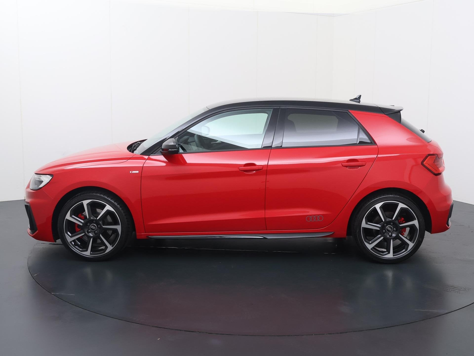 Audi A1 Sportback 40 TFSI S line | 207 PK | Automaat | Adapt, Auto's, 4 cilinders, Leder en Stof, 1365 kg, Bedrijf