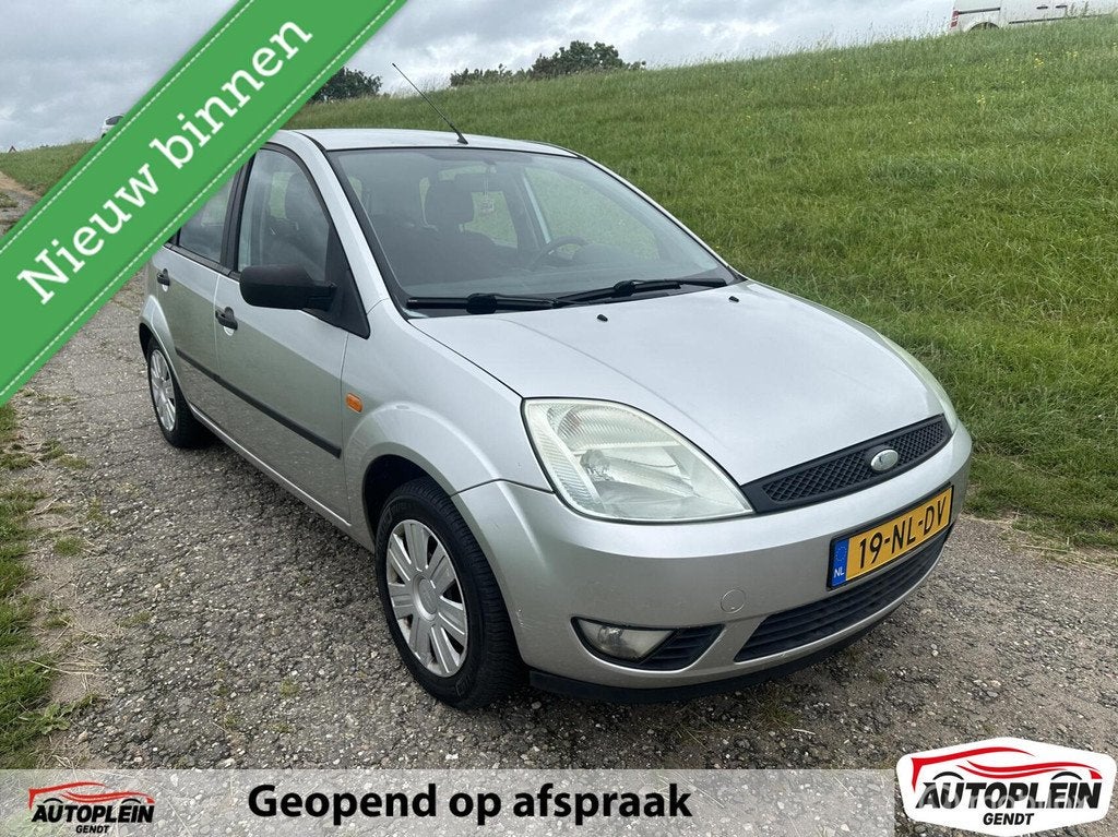 Ford Fiesta 1.4-16V Trend Nieuwe riem, goed onderhouden!, Auto's, Voorwielaandrijving, 15 km/l, Gebruikt, 49 €/maand