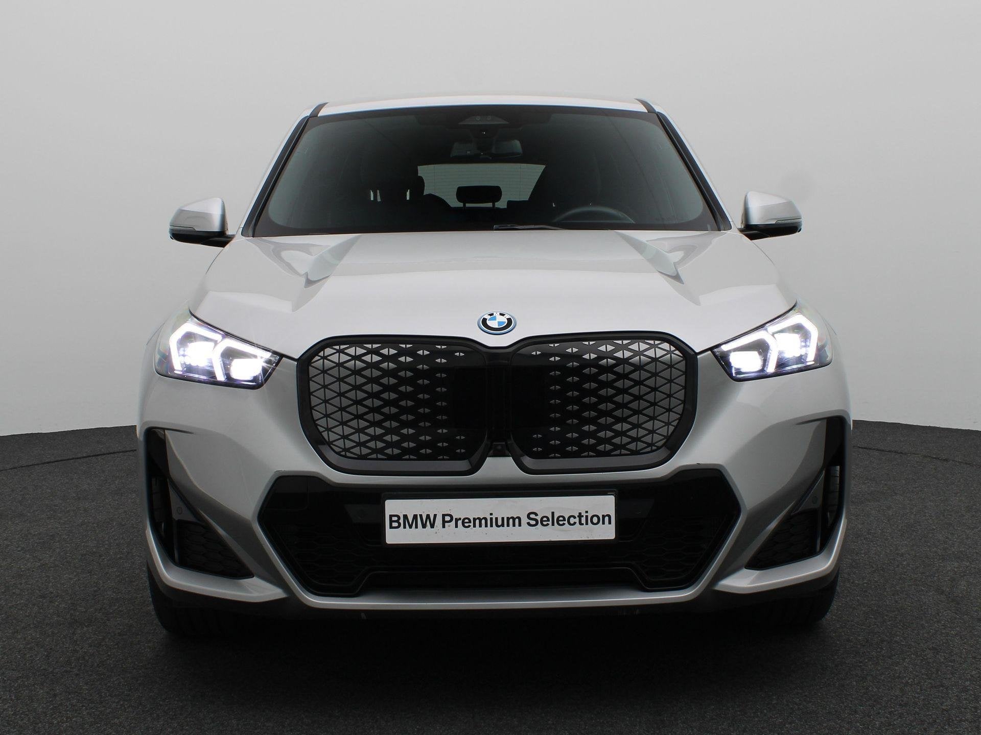 BMW iX1 eDrive20 M Sportpakket Pro | Driving Assistant Plus, Auto's, BMW, 514 km, Gebruikt, Met garantie (alle), 33 min