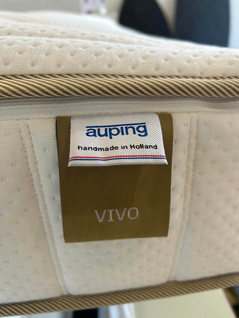Premium Auping Vivo Proefslaap Matras 200x200 cm Z.G.A.N., Tweepersoons, Ophalen of Verzenden, Zo goed als nieuw, Matras