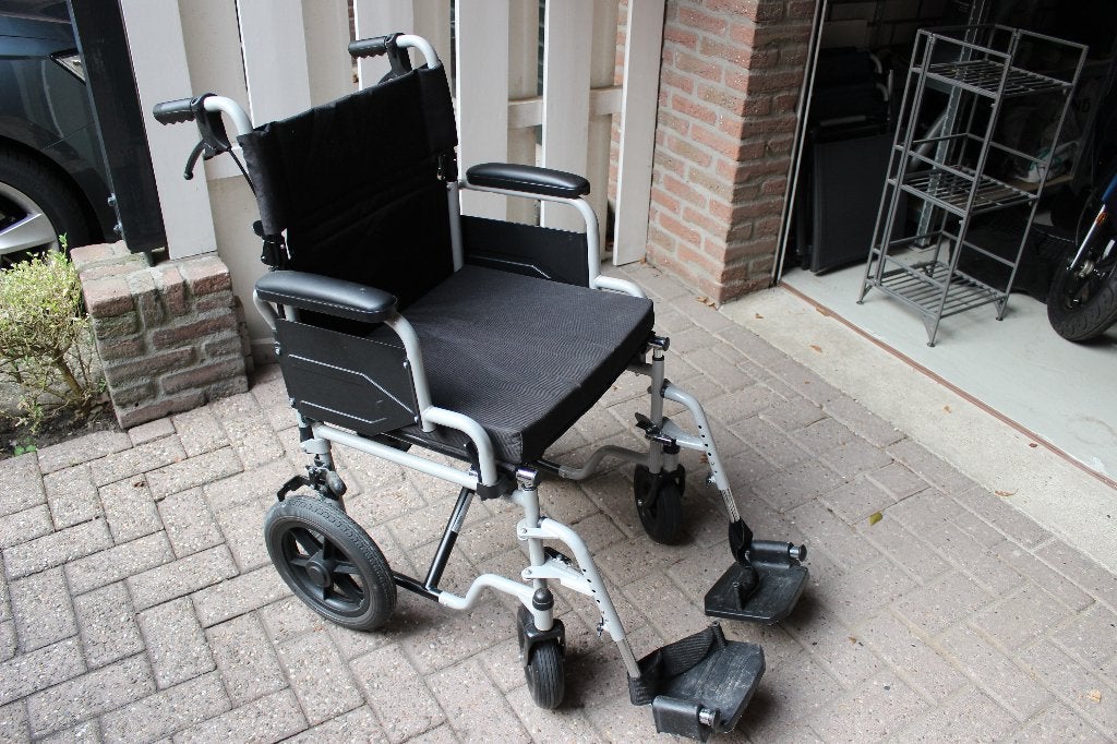 opvouwbare rolstoel, Ophalen, Zo goed als nieuw, Duwrolstoel