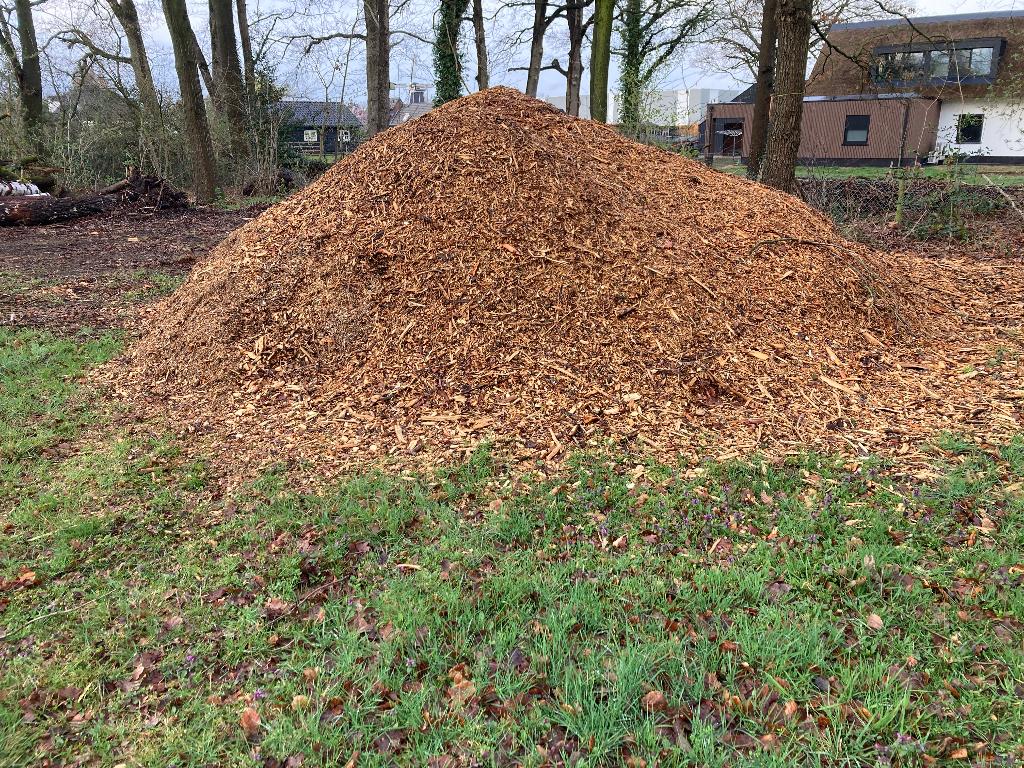 Geshredderd hout - houtsnippers, Tuin en Terras, Haardhout, 6 m³ of meer, Ophalen