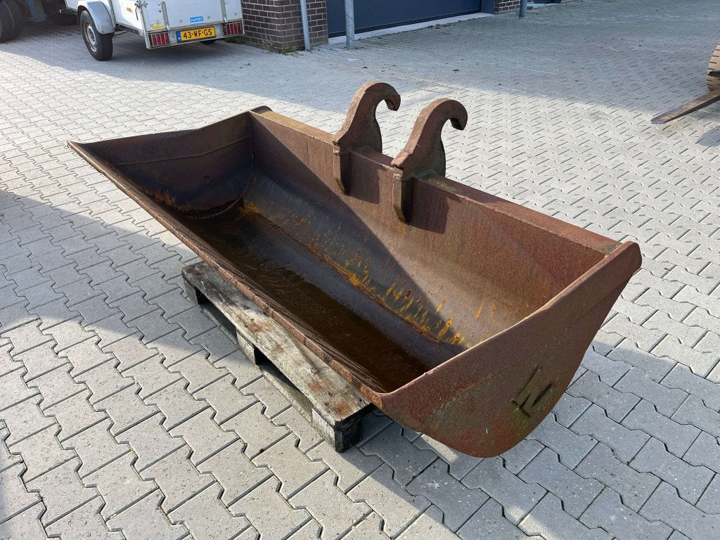 Kraanbak graafbak slotenbak 200cm 1m3 Atlas / SMP T620, Niet ingevuld, Gebruikt, Niet ingevuld, Ophalen of Verzenden