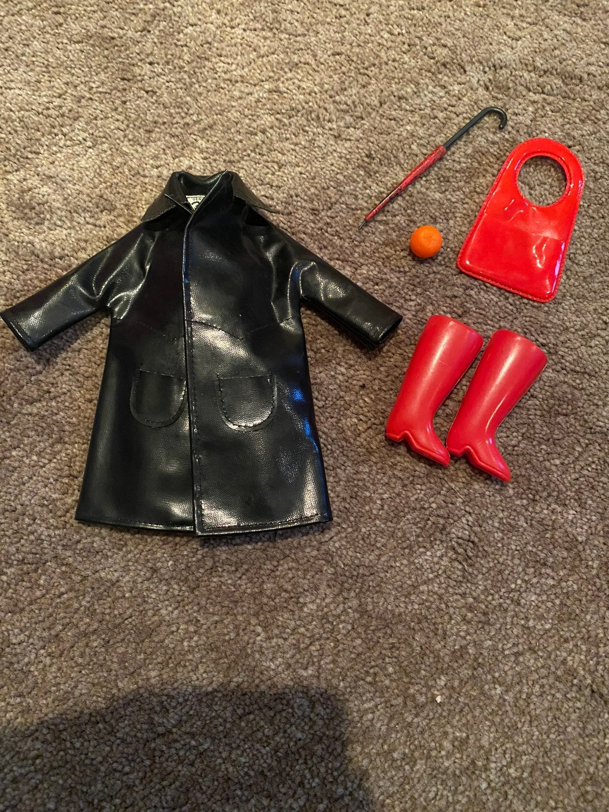 Barbie sindy outfit jaren 60, Verzamelen, Ophalen of Verzenden, Gebruikt, Kleertjes