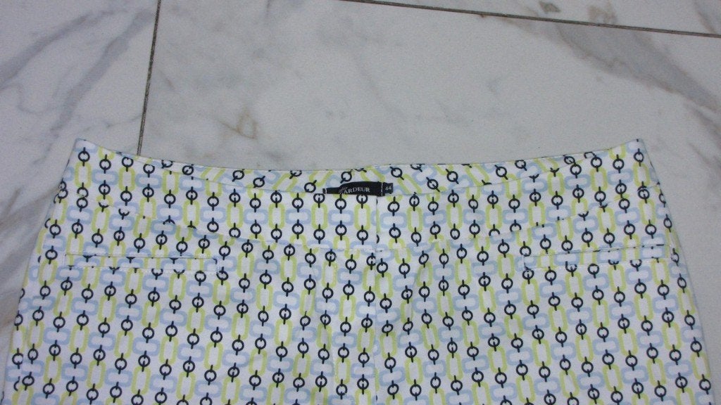 44 GARDEUR broek geel wit, Overige kleuren, Maat 42/44 (L), Ophalen of Verzenden, Zo goed als nieuw