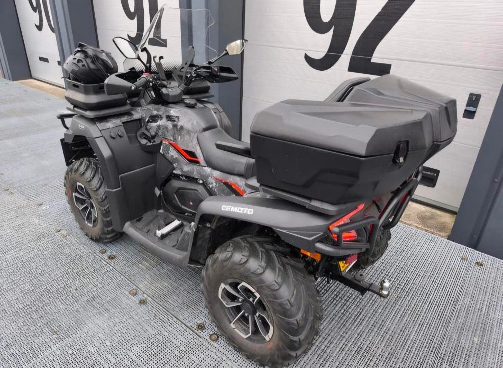 CFORCE 625 TOURING OVERLAND QUAD MET L7 KENTEKEN, Motoren