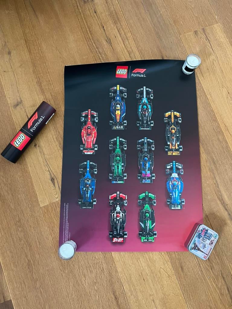 Lego Formule 1 poster 59x42 cm - NIEUW, Ophalen of Verzenden, Zo goed als nieuw, A1 t/m A3, Sport