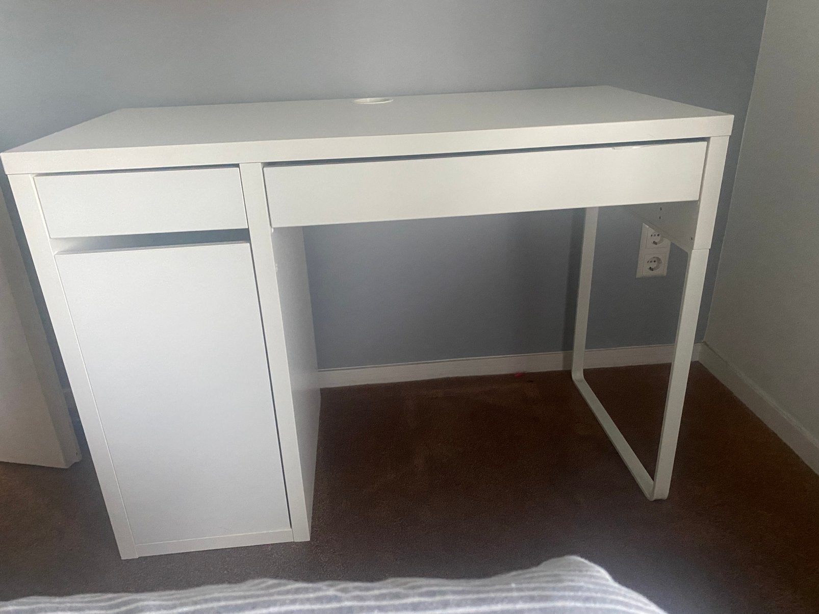 Micke bureau Ikea, Huis en Inrichting, Ophalen, Gebruikt