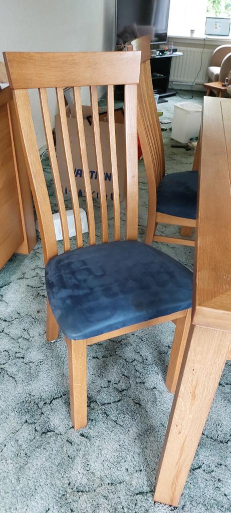 Eetkamertafel met 4 stoelen., Huis en Inrichting, Ophalen, Gebruikt, Vier