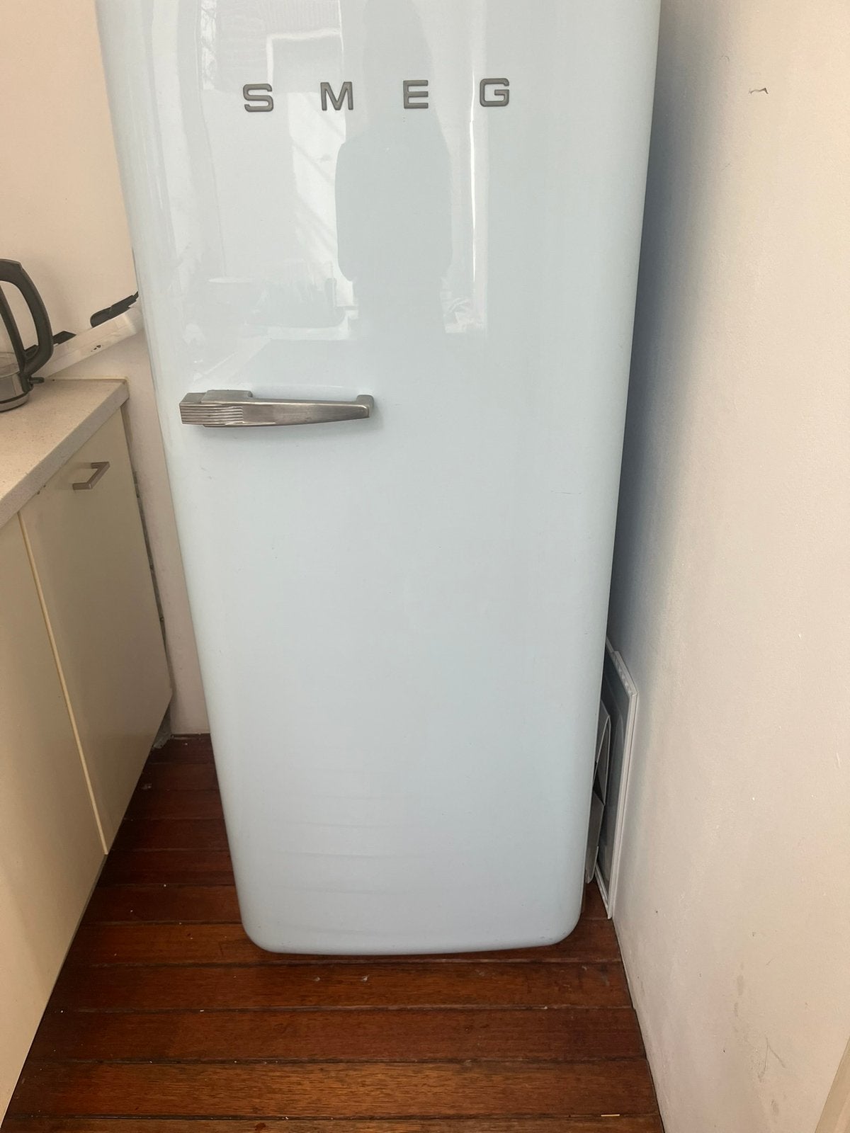 SMEG koelkast - lichtblauw, Witgoed en Apparatuur, Ophalen, Gebruikt, 200 liter of meer, 140 tot 160 cm