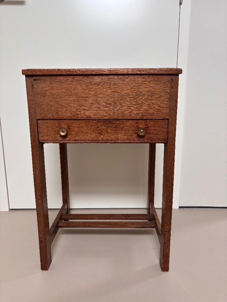 Bijzettafeltje met opbergruimte jaren ‘40, Ophalen, Minder dan 55 cm, Gebruikt, 60 cm of meer