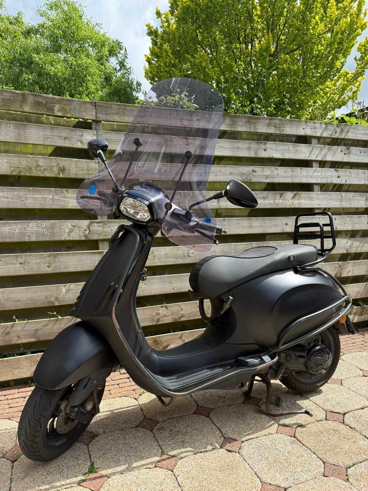 Vespa Sprint Notte iGet 2020 – Full Black Matt Edition, Fietsen en Brommers, Scooters | Vespa, Ophalen, Gebruikt, Vespa S, Benzine