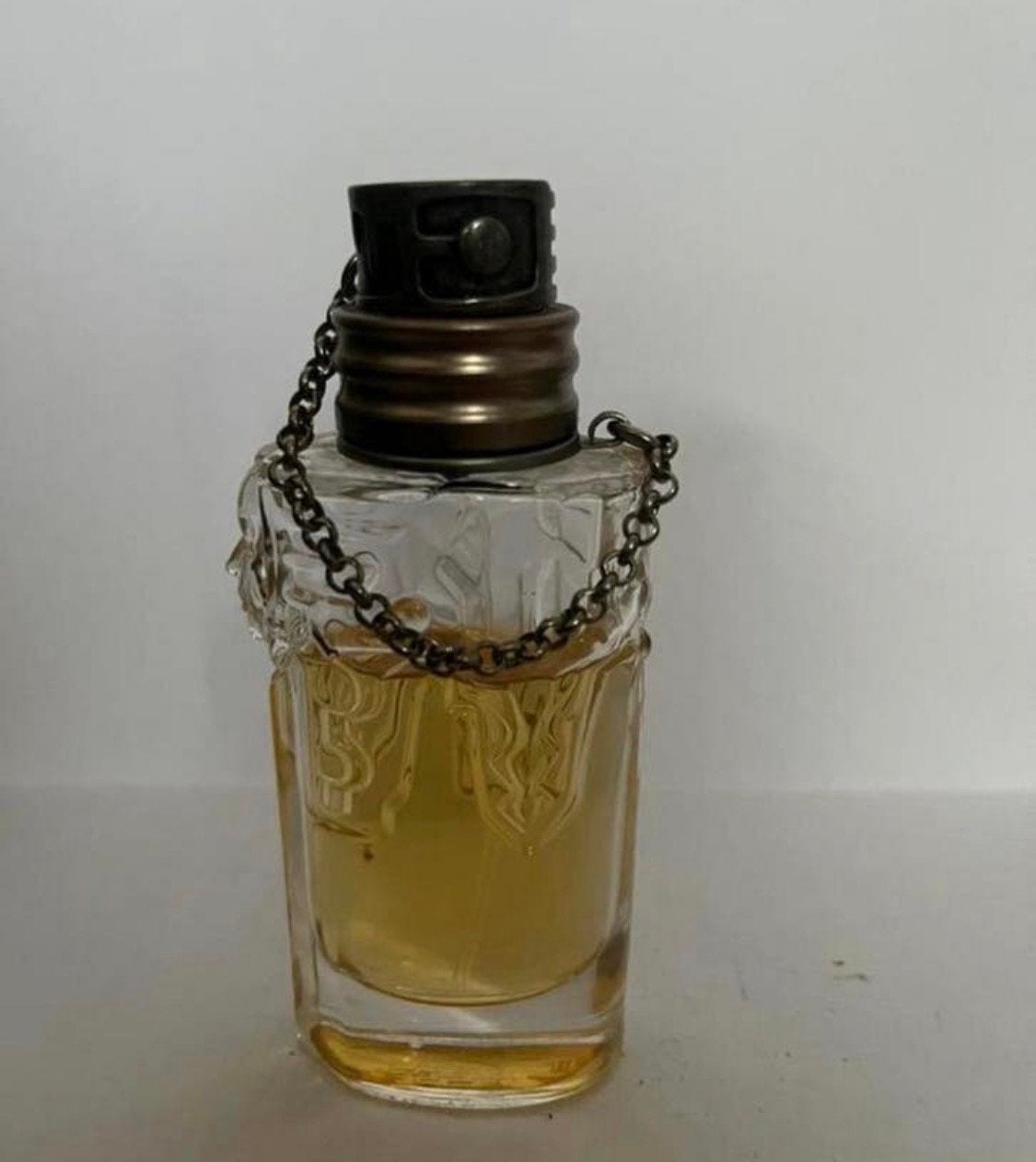 Thierry Mugler Womanity, Sieraden, Tassen en Uiterlijk, Uiterlijk | Parfum, Ophalen of Verzenden, Nieuw