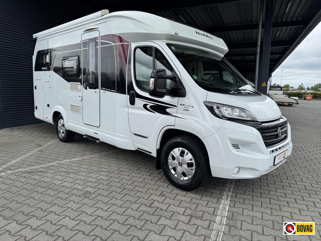 Hobby Optima De Luxe V65 GE automaat als nieuw, Caravans en Kamperen, Automaat, Ringverwarming, Luifel, Fiat