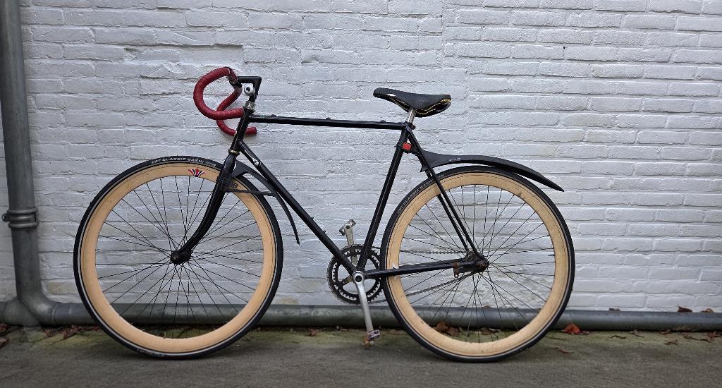 Fiets met Raleigh frame, origineel Selle San Marco Rolls, Fietsen en Brommers, Fietsen | Heren | Herenfietsen, Terugtraprem, Gebruikt