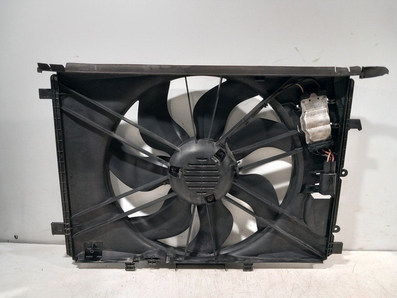 Koelventilator Mercedes-Benz C-Klasse, Onderdelen@venauto.nl, Van der Ven Autorecycling B.V., Gebruikt, Ettenseweg 76, 4706 PB Roosendaal, The Netherlands