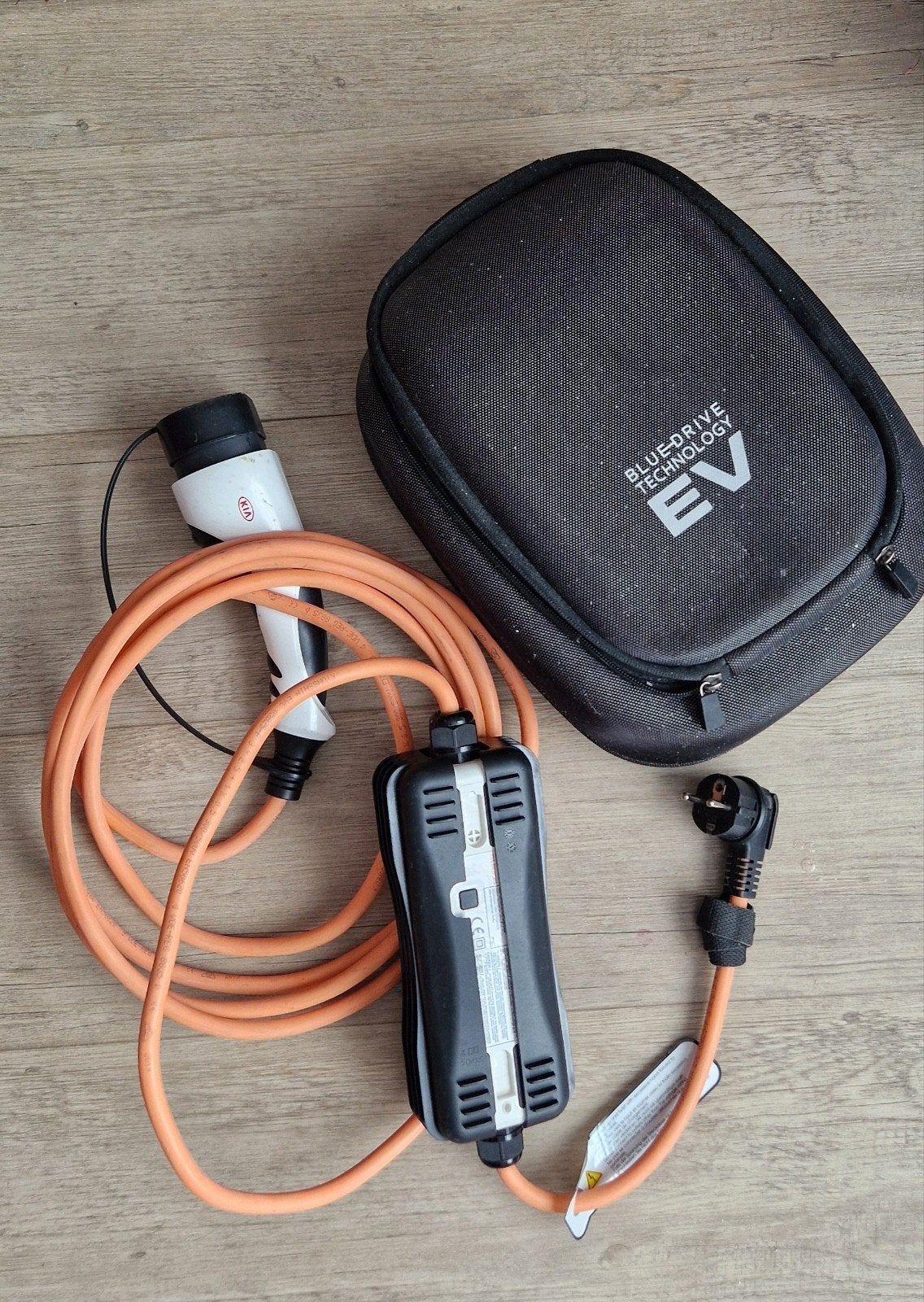 Kia EV Laadkabel met draagtas, Auto diversen, Laadpalen, Ophalen of Verzenden, Gebruikt, Laadkabel