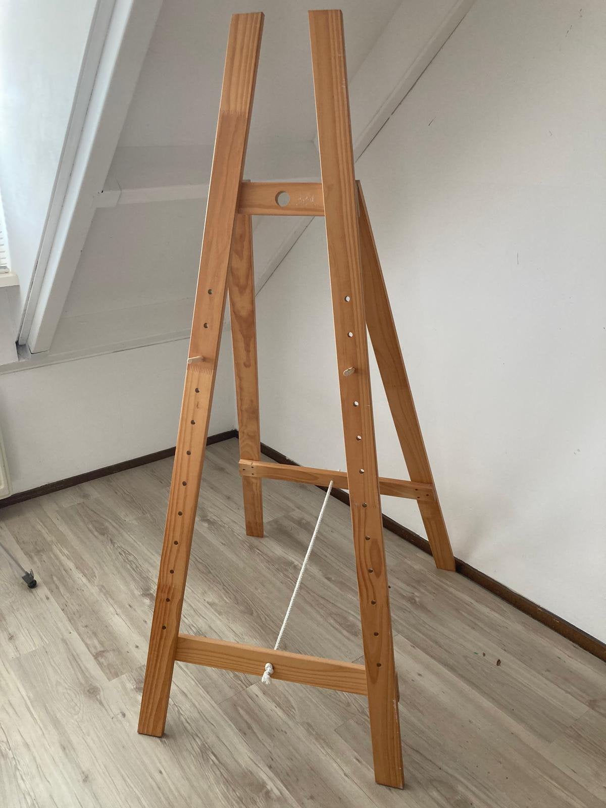 Stevige, houten uitklapbare veldezel, ook als atelierezel, Ophalen, Zo goed als nieuw, Ezel