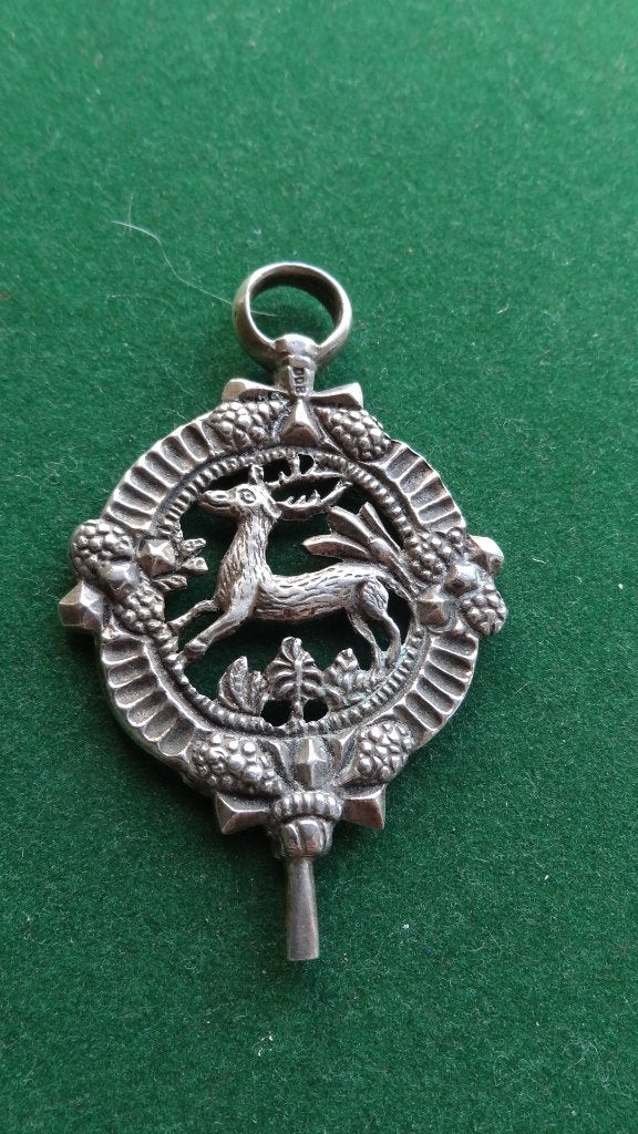 zilver .800 Antieke Horlogesleutel Hert - Jagen -Jacht, Ophalen of Verzenden, Zilver