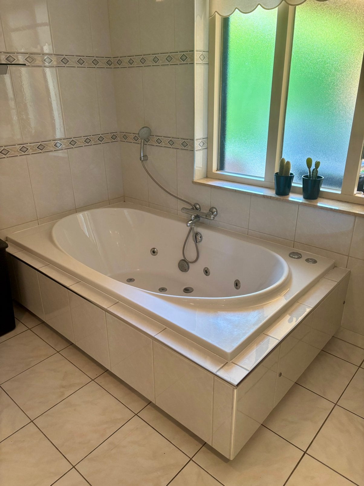Bubbelbad ligbad met bubbels whirlpool bad, Ophalen, Gebruikt
