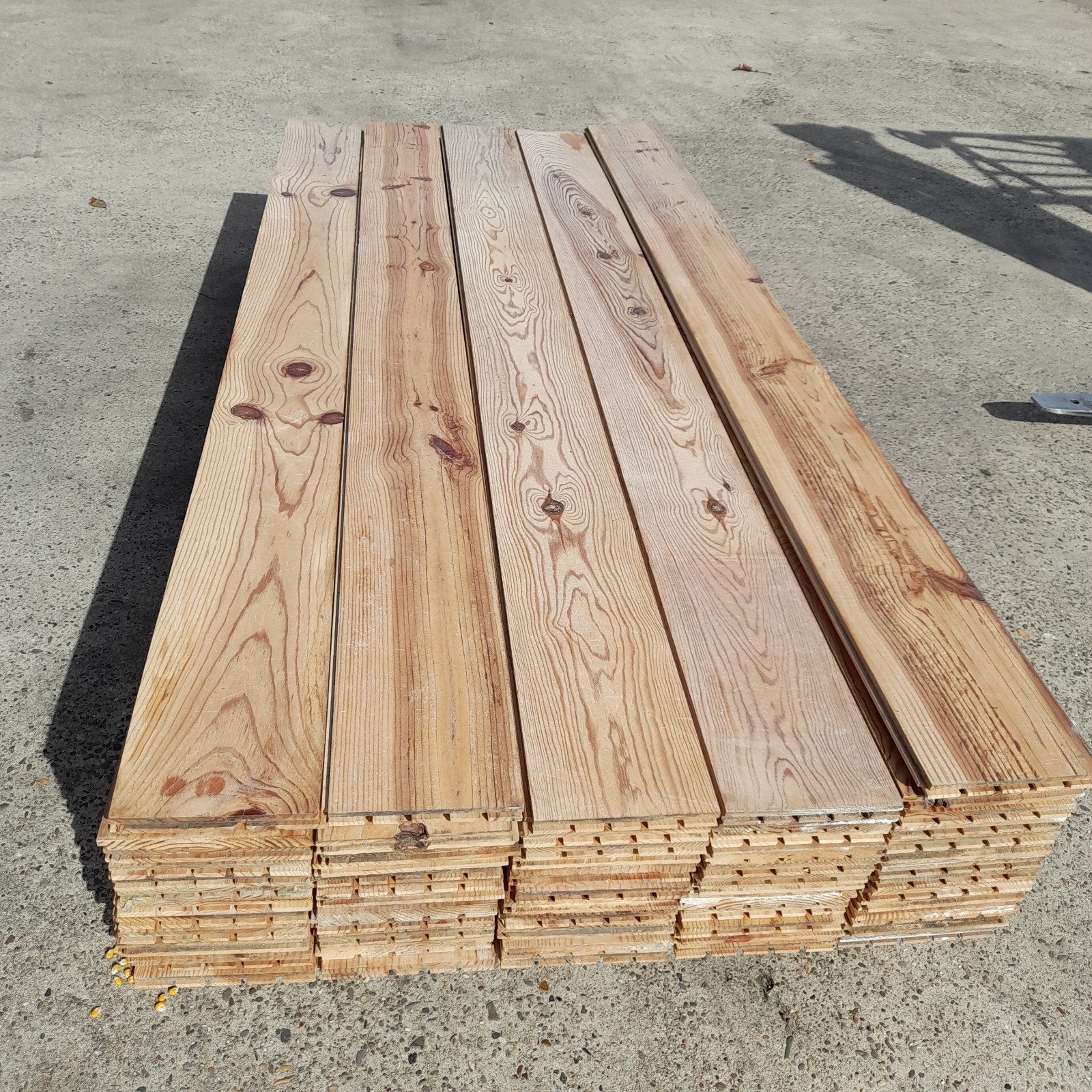 Massief grenen vloer 28 m2 houten vloerdelen 19,7 cm breed, Ophalen, Vloerdelen of -planken, 10 m² of meer, Nvt