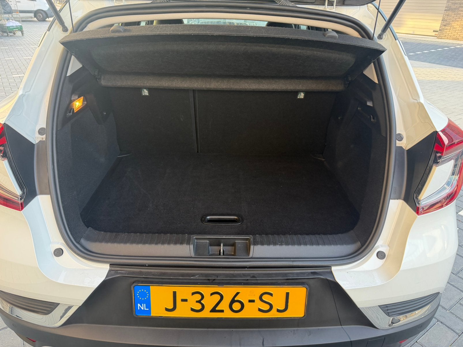 Foto 8 van Renault Captur TCe 130pk GPF EDC 2020 NAP Automaat Trekhaak
