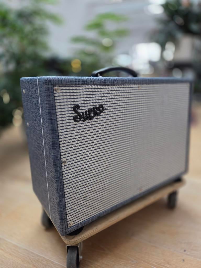 Supro 1690T Coronado 2x10 Blue Rhino *rare*, Muziek en Instrumenten, Ophalen of Verzenden, Minder dan 50 watt